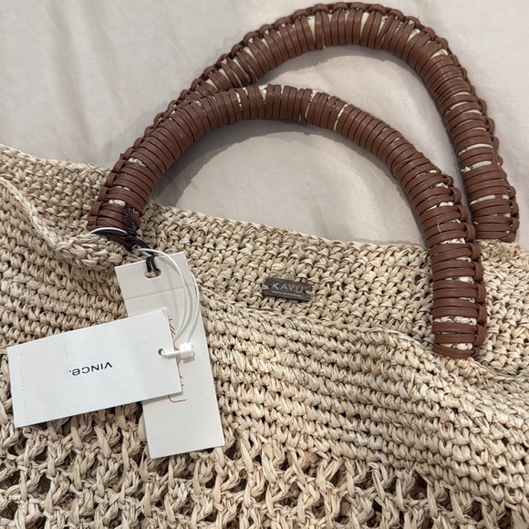 Tan Woven Tote/beach bag - Picture 2 of 9